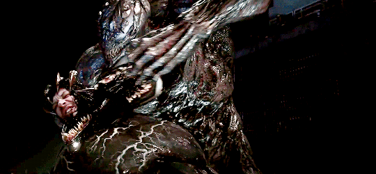 Tom Hardys Transformation In The Venom Trailer Will Terrify You E